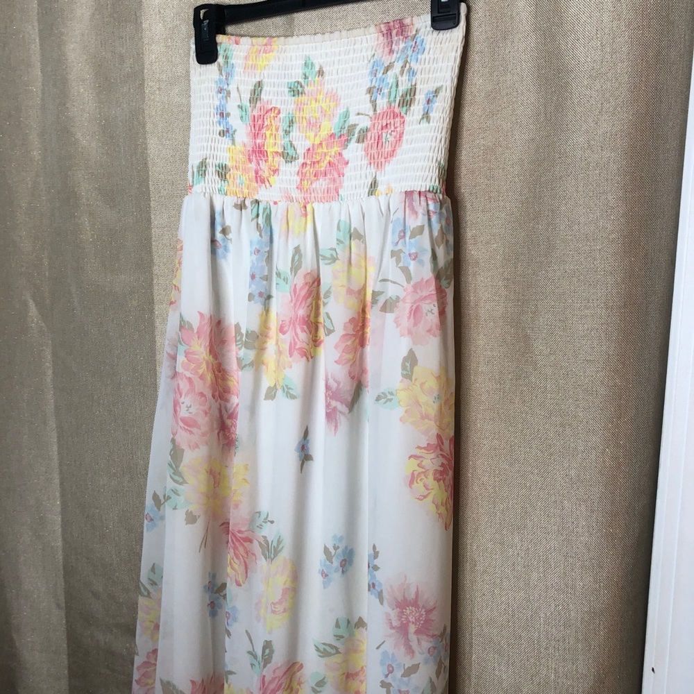 White floral strapless maxi dress